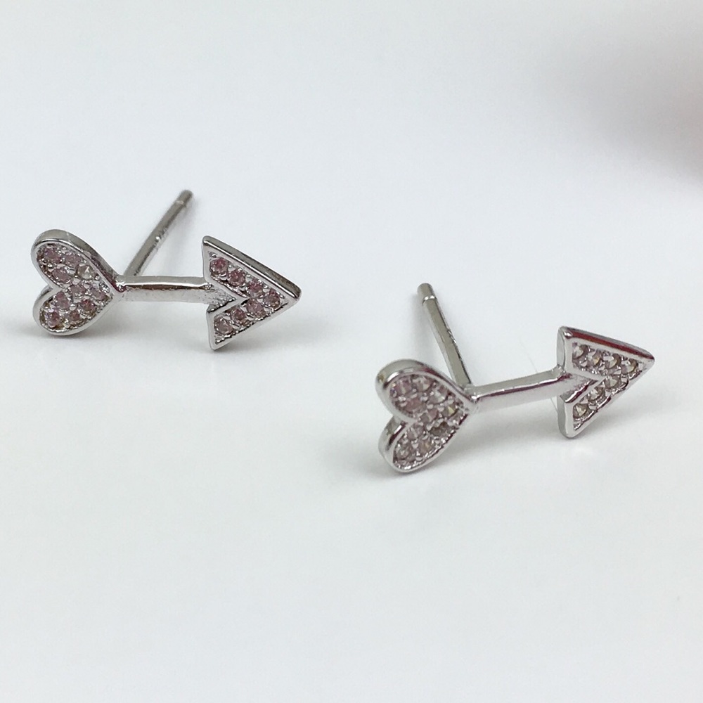 Arrow Stud Earrings with Heart Detail